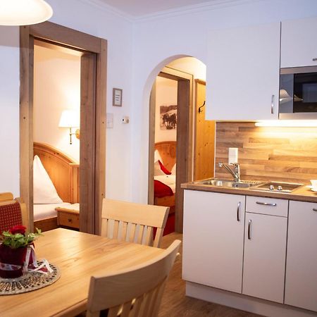 Appartement-Gaestehaus Ursula فلاخاو المظهر الخارجي الصورة