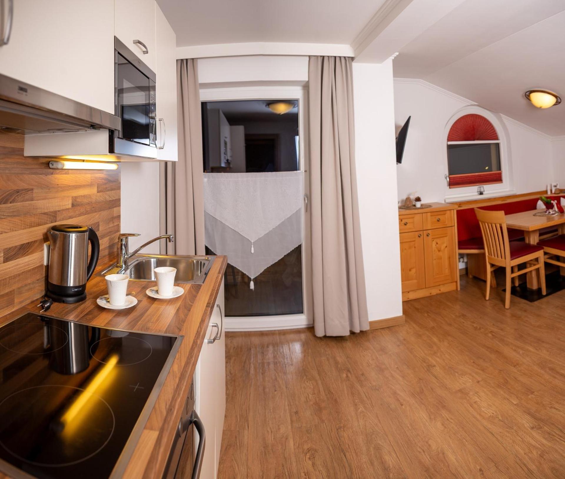 Appartement-Gaestehaus Ursula فلاخاو المظهر الخارجي الصورة