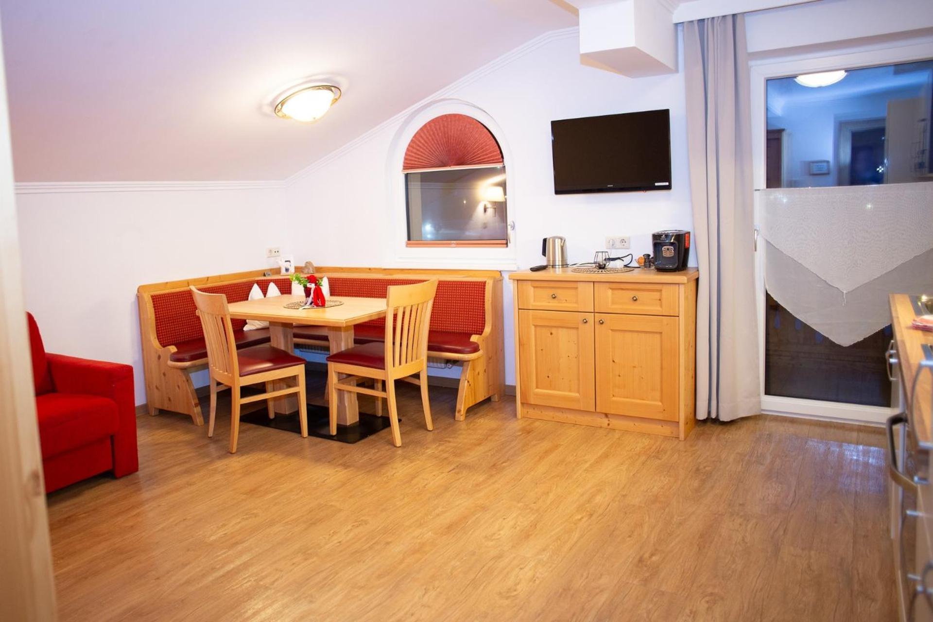 Appartement-Gaestehaus Ursula فلاخاو المظهر الخارجي الصورة