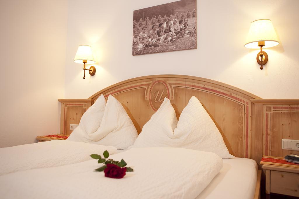 Appartement-Gaestehaus Ursula فلاخاو الغرفة الصورة